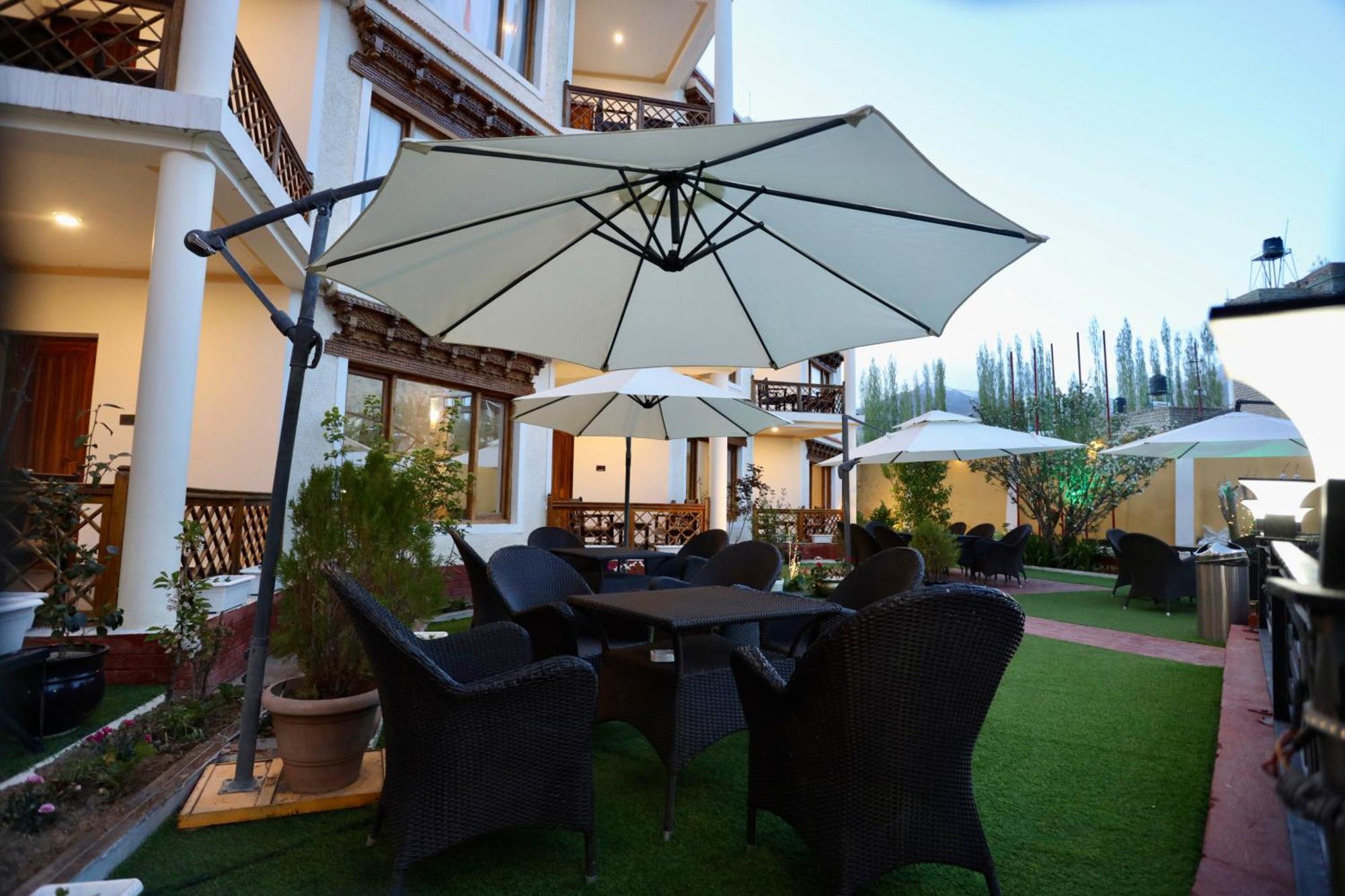Hotel Nalanda Ladakh Leh Zewnętrze zdjęcie